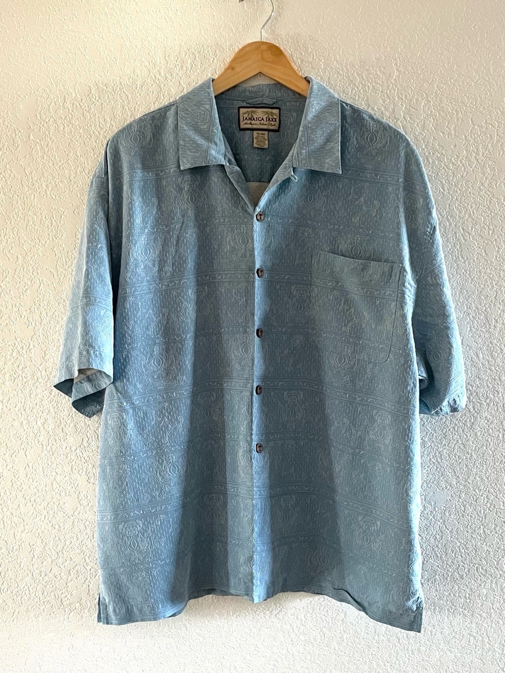Jamaica Jaxx Light Blue 100% Silk  Textured Aloha Hawaiian Collared Shirt Sz  XL